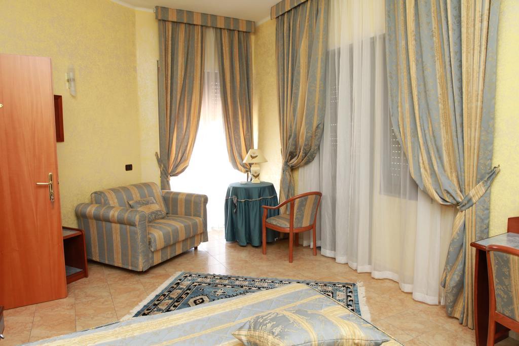 Hotel San Giuseppe - Cityhotel Catanzaro Ngoại thất bức ảnh