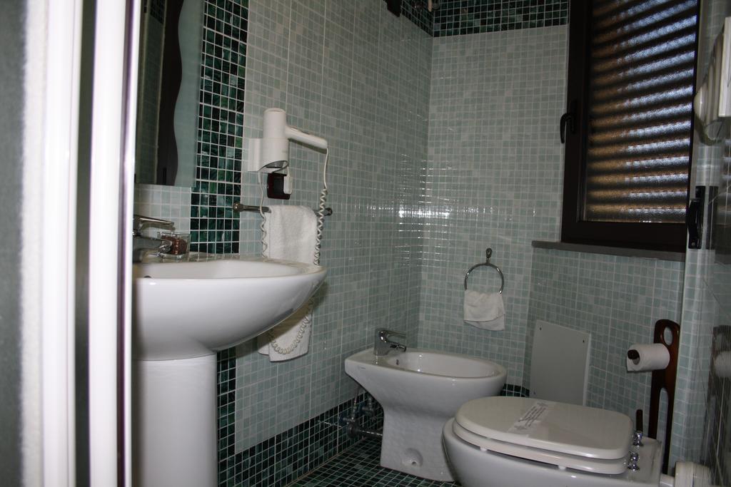 Hotel San Giuseppe - Cityhotel Catanzaro Ngoại thất bức ảnh